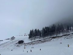 -丝绸之路山地度假区滑雪场