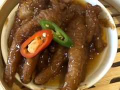 蜜汁蒸凤爪-白天鹅宾馆-宏图府餐厅