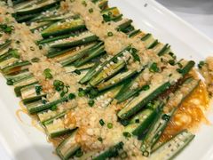 蒜蓉粉丝蒸秋葵-万荣烤鸭店·北京菜(天坛店)