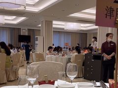 -龙悦湾酒家·八阵鱼生·渔人码头店
