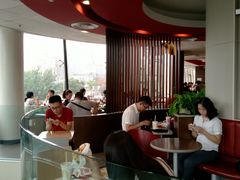 大堂-麦当劳(展览路店)