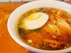 -矮子粉店1985·长沙米粉(湘春路店)