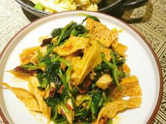 -小尕子·新疆菜(明园店)