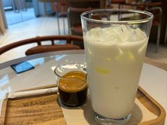-LAVAZZA拉瓦萨咖啡(星通大厦店)