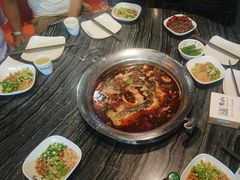 -老船舫·现做活鲜鱼馆(东郊记忆店)