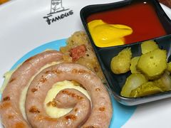 -Famous肥猫墨西哥音乐餐吧(五棵松华熙LIVE店)