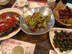 干锅有机花菜-胡桃里音乐酒馆(白云五号T5 MALL店)