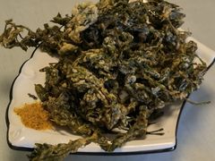 炸花椒芽-钰田大院·怀柔地道农家菜·烤虹鳟鱼(雁栖湖店)