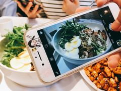 鸡肉藜麦蘑菇温暖沙拉-眉州东坡(团结湖店)