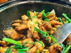 姜蔥啫田雞-乾坤饭店