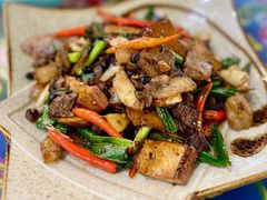 老腌菜回锅肉-三大钵江湖菜(空港店)