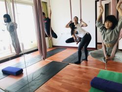 -Yvon yoga 瑜伽·精准体态管理中心