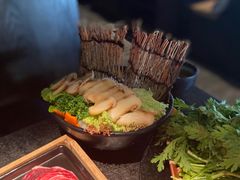 -湊湊火锅·茶憩(新中关购物中心店)