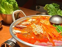 泡菜肥牛部队锅-春熙台韩国料理·章鱼肥牛(西丽店)