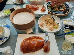 招牌小大董烤鸭-小大董·烤鸭(观景餐厅·南京西路店)