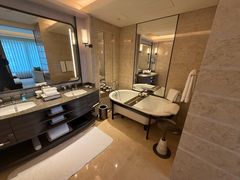 -深圳星河丽思卡尔顿酒店