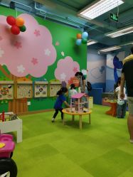 -莫莉幻想儿童乐园(北京昌发展万科店)