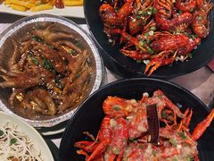 -巴厘龙虾·榜首油焖大虾(音乐学院·沿江酒馆店)