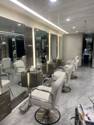 -简法造型·品牌形象店