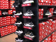 -NIKE上海青浦优选体验店