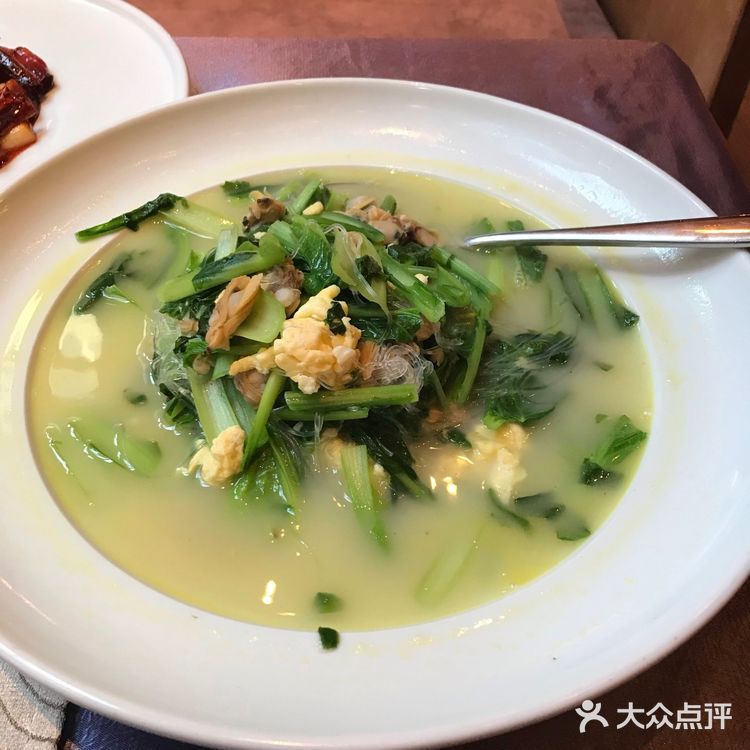 可以听京剧的新派京菜