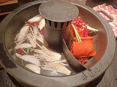 -晓宇重庆火锅(西安荟聚店)