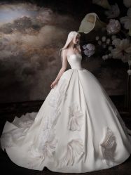 -纯色时光婚纱艺术馆WHITE