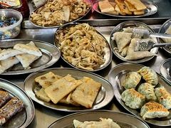 -洲心明记烧肉大粥(总店)