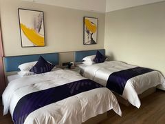 -泊雅酒店公寓(广州琶洲磨碟沙地铁站店)