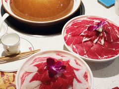 -三人行骨头王火锅(长寿店)