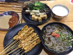 -胡家麻辣串(核桃园路店)