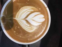 -Dough&Joe团憩(瑞虹天地月亮湾店)