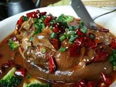 霸王酱肘子-石头咕(葵蓬店)