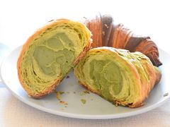抹茶可颂-Top Impression Bakery Wolli Creek
