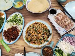 -合合春饼·酱骨·东北菜(潘家园店)