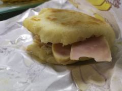 -生活本该如此北京小馆(周庄嘉园店)