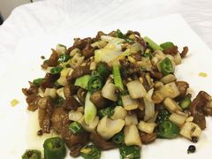 藕丁肥肠-喜洋洋(中山四路店)