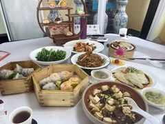 -鹿鸣酒家(越秀店)