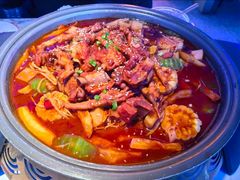 -徐记小怪兽肉蟹煲店(哈西万达金街店)