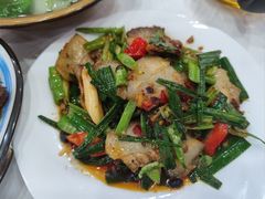 -乡土特色.冷锅鱼.牦牛肉汤锅