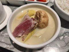 -披云云小馆·味道江湖(姚家园万象汇店)