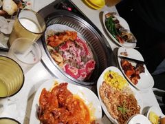 -佰烧海鲜烤肉火锅自助(世茂国际广场店)
