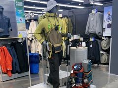 -迪卡侬(大英山店)