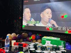 -VIVA·百人年会团建篮球场轰趴馆