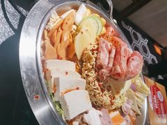 -哈哈碳都·牛肋条无限自助烤肉(宝龙店)