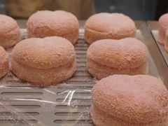 -好利来(上海虹桥新天地Lab主题店)