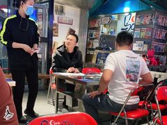 -马路牙子烧烤音乐酒馆(望京店)