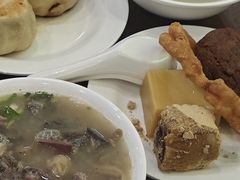 -聚德华天护国寺小吃(甜水园店)