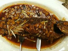 干烧大黄鱼-丰泽园饭店
