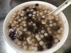 -芳婆糕团店(王府大街店)